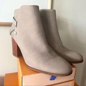 Louise et Cie Gray Ankle Boots